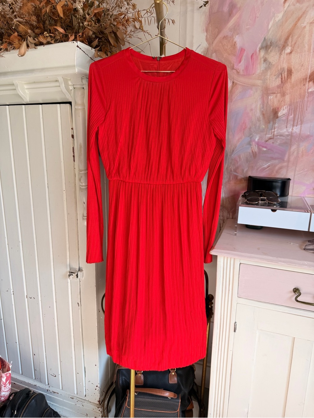 Max Mara Red Long-Sleeve Pleated Midi Dress - Elegant Everyday